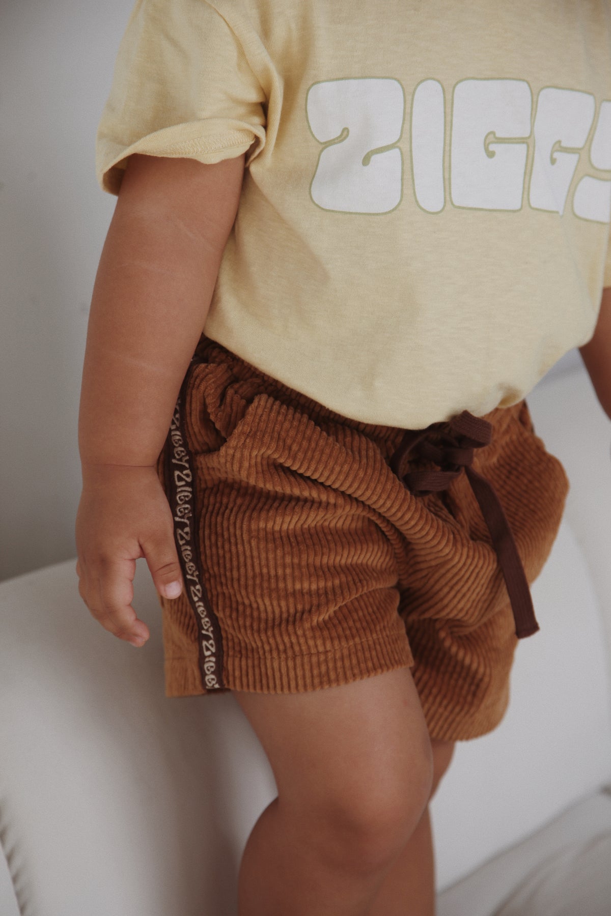 CORD SHORTS | JAVA
