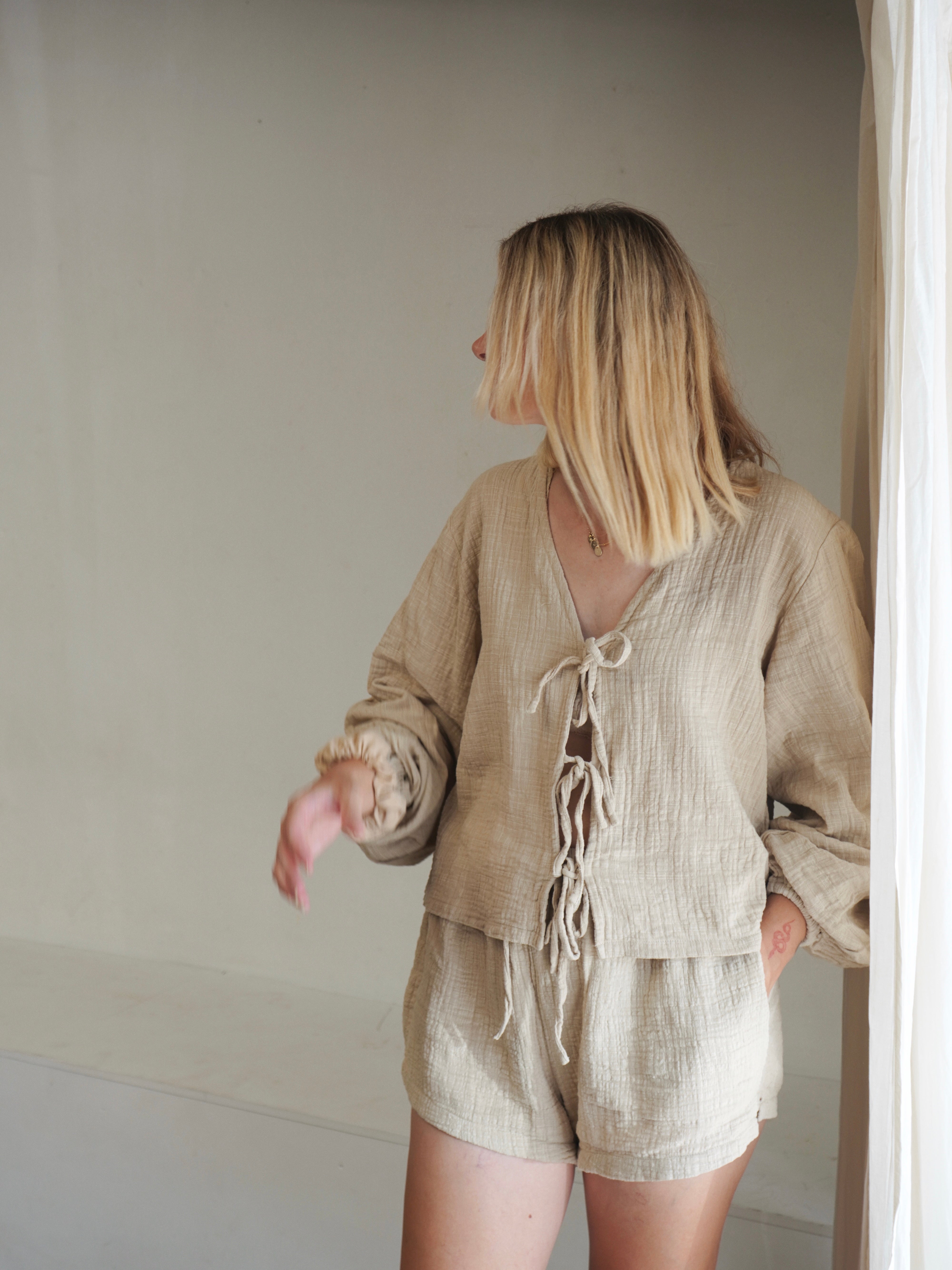 BLOUSE | PISTACHIO (WOMEN'S)