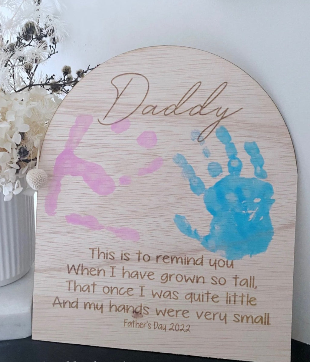 Arched ‘Daddy’s Reminder’ Plaque